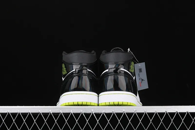 All categories Air Jordan Jordan series basketball shoes Air Jordan 1 Mid Air Jordan 1 Mid SE AJ1 Joe 1 black colorful chameleon green apple green BQ6931-003